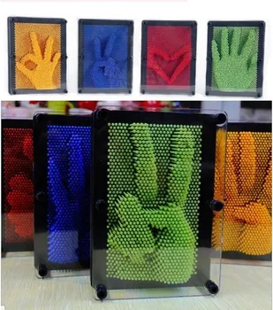 

Small size(9.5 *12.5*3.5cm)DIY 3d pin art sculpture Frame Image Captor Pin Point Art Impressions Classic Gadget Artist Fun Toy