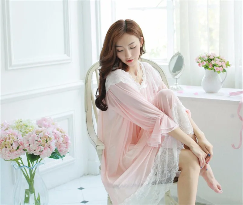 SLEEPWEAR (4)