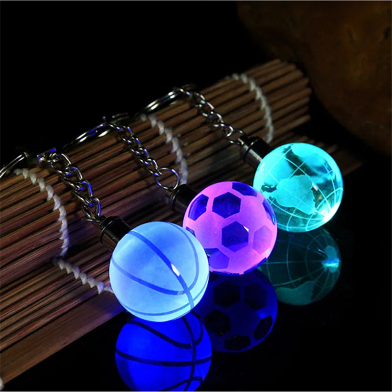 Лазерная гравировка пользовательские 3D Кристалл земли Футбол Баскетбол брелоки красочные светодиодные настенные Висячие кольца брелоки сувенир