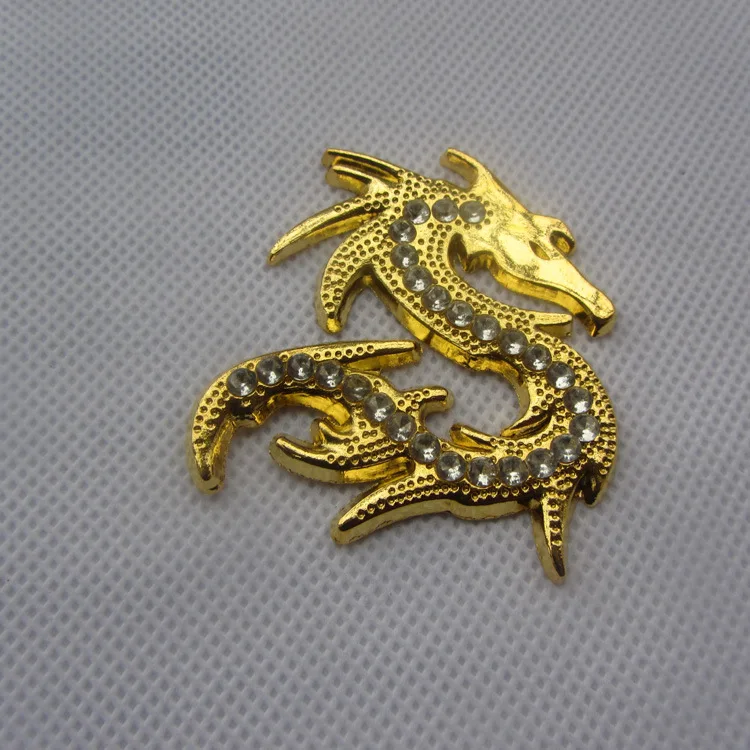 Поперечная граница для автомобиля с инкрустацией стразами Gecko наклейки на бампер с инкрустацией стразами крокодил наклейки на тело с инкрустацией стразами скорпион наклейки на бампер