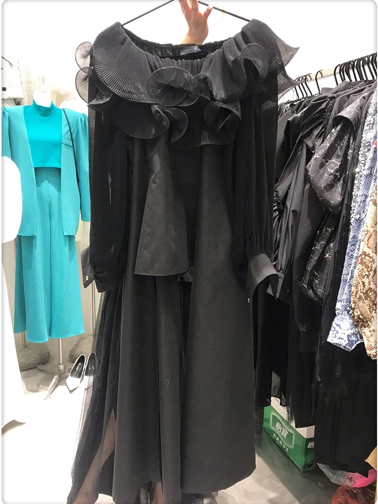 Heavy craftsmanship pleated zou lotus leaf collar