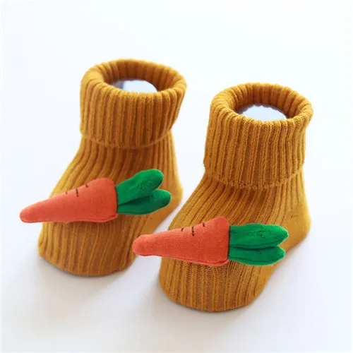 Носки для новорожденных девочек; нескользящие носки для маленьких мальчиков и девочек; сезон осень-зима; носки для малышей с героями мультфильмов; От 0 до 3 лет - Цвет: Оранжевый