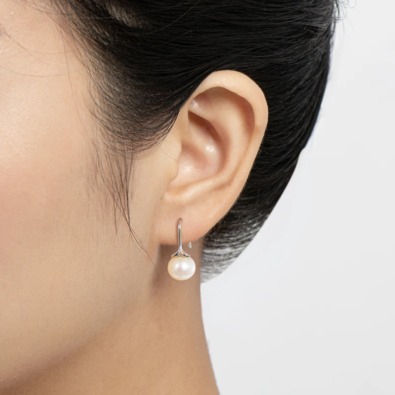 A Butterfly 925 Sterling Silver Pearl Ear Hooks 7.5-8mm Natural Freshwater White Pearl Leaf Earrings