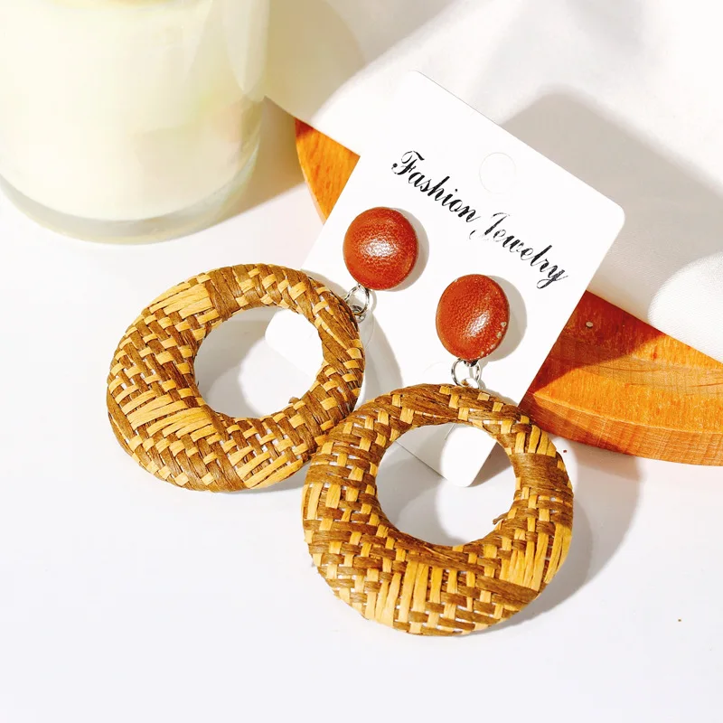 

Fashion Boho Round Square Geometric Wooden Drop Earrings For Women Bohemian Vintage Wood Beaded Dangle Earring Jewelry Gift