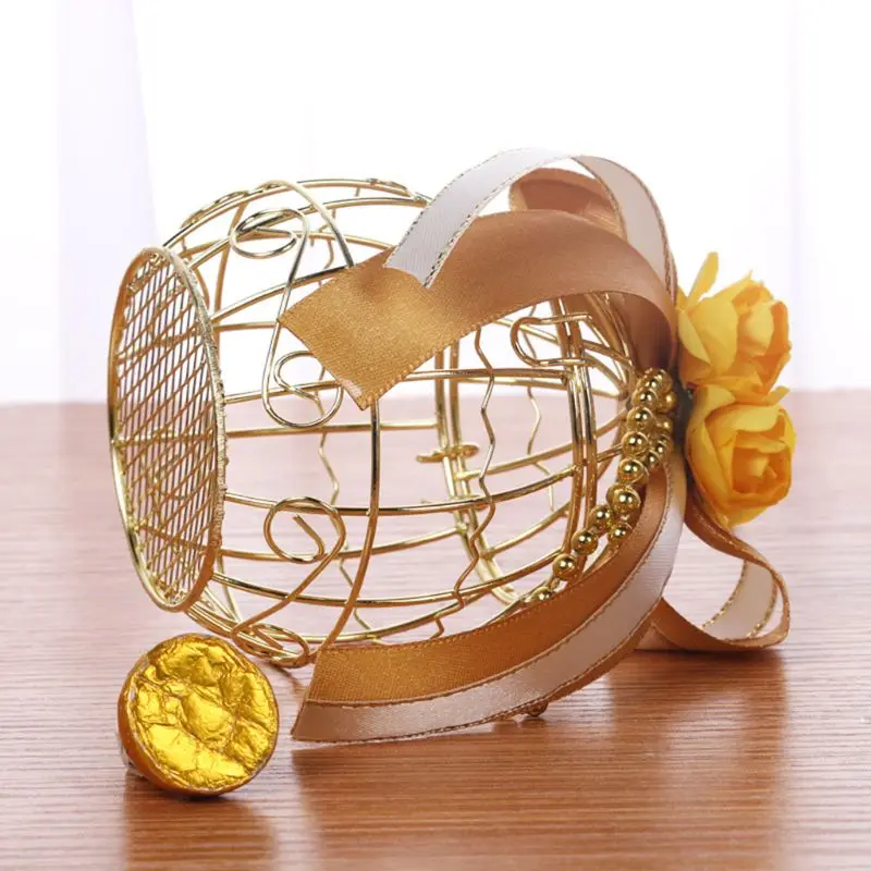 

Hollow Bird Cage Wedding Party Gift Box Container Metal Tinplate Candy Chocolate Birthday Baby Shower Table Decor D08D