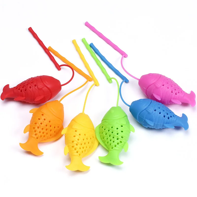 

Fish Silicone Tea Strainer Loose Tea Leaf Infuser Spice Herbal Strainer Diffuser Random Color SLC88