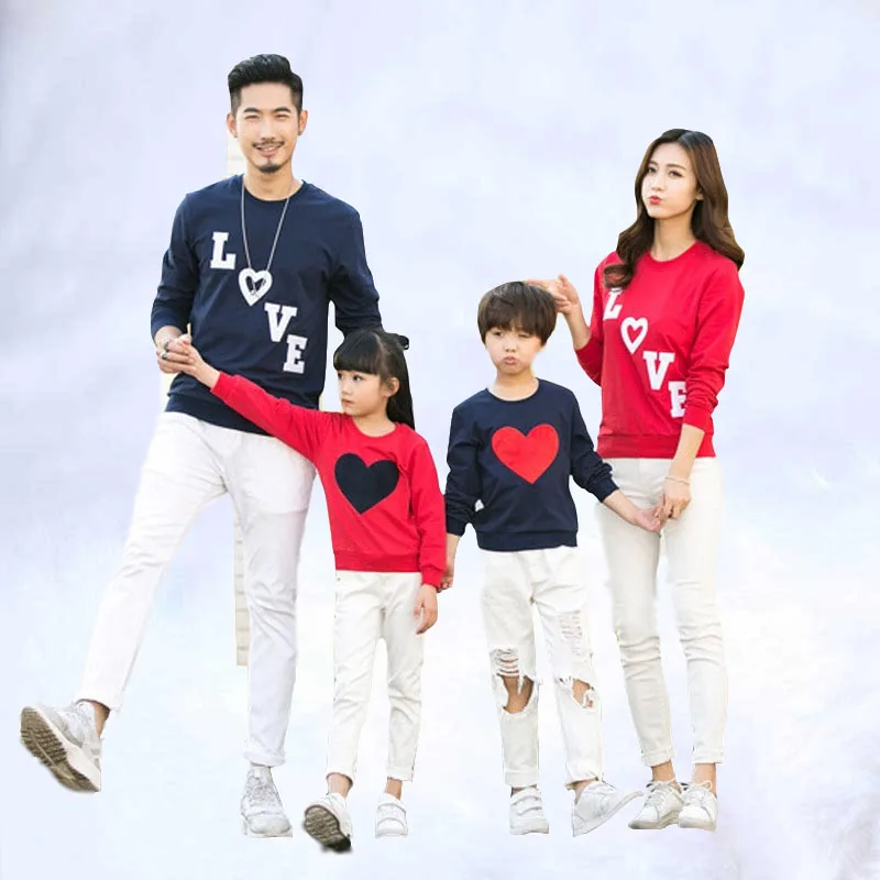 Family Matching Clothes Love Long-Sleeve Cotton T shirts Spring Autumn Family Clothing Family Look mom daughter clothes