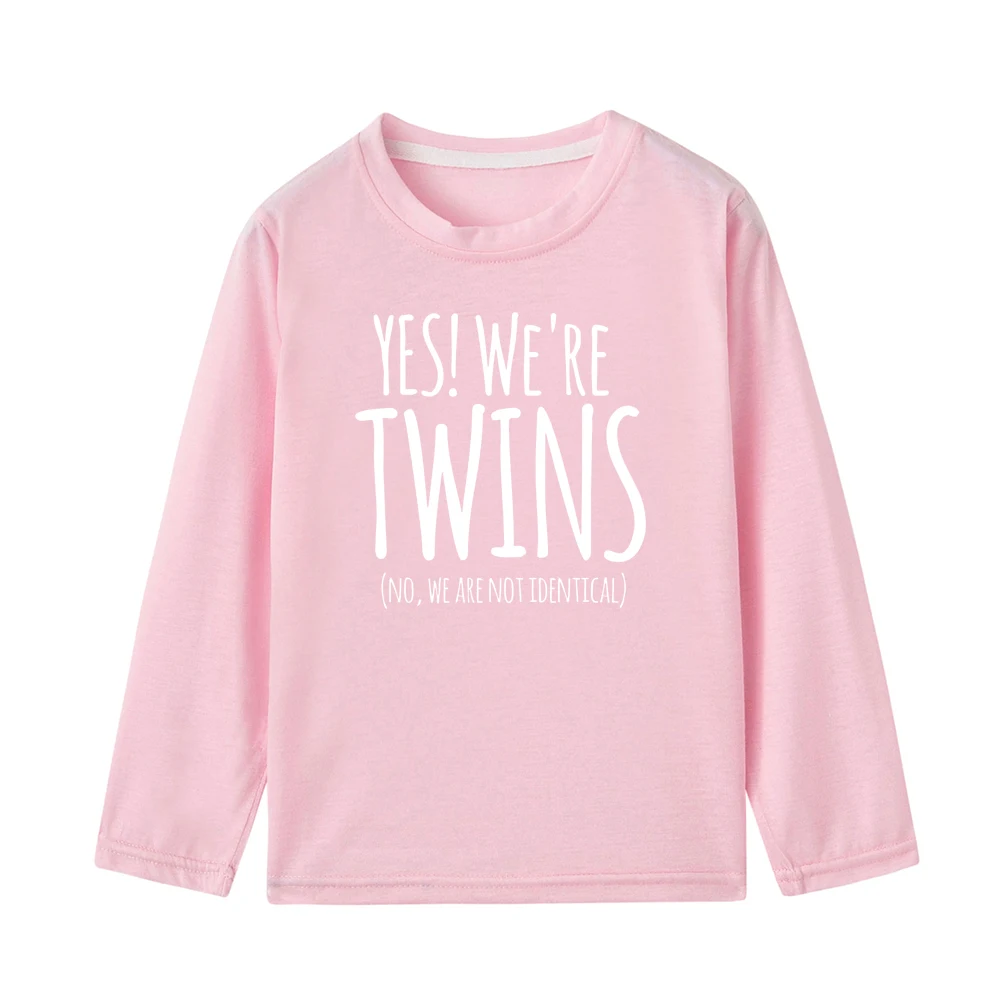 Yes We Are Twins/рубашка с надписью для маленьких мальчиков Новая Осенняя детская одежда с длинными рукавами для мальчиков модные футболки для мальчиков - Цвет: 46M4-KLTPK-