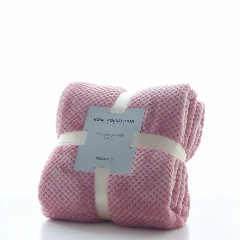 

Foreign Trade Export Mesh Pineapple Case Blanket Flannel Babe Velvet Air Conditioner Small Blanket Coral Velvet Gift Wholesale