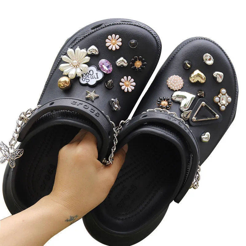 Vintage Metal Punk Croc Croc Bling Charms For CROC Jibbi241T Designer Pin  Rivet Chain Shoe Decoration For Kids, Boys, Women, And Girls Perfect Gift  From Eujjt, $34.32