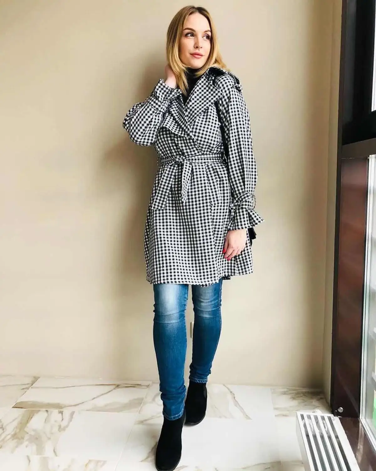 Women's Autumn winter Checked Trench Coat  large