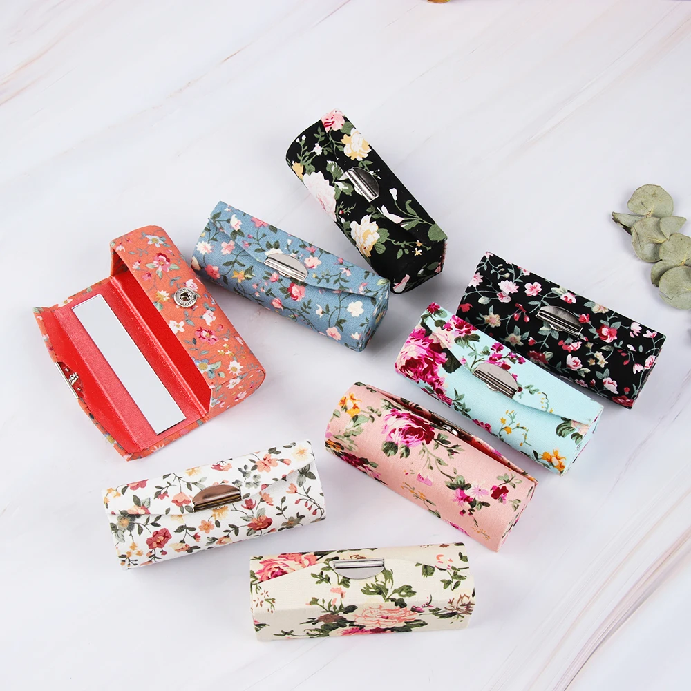 

Retro Embroidered Lipstick Cosmetic Case Flower Designs With Mirror Makeup Storage Packaging Lip Gloss Box Women Fashion Gifts
