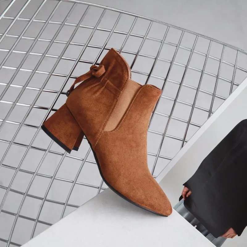 

Ankle Boots Autumn and Winter with Thick with Pointed-Toe Ankle Boots Lace-up Matte Suede Leather Boots