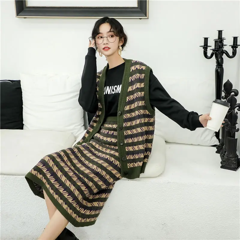 XITAO, винтажный вязаный жилет, Топ для женщин, осень, без рукавов, элегантный, с одной грудью, в полоску, небольшой, свежий, миноритарный жилет, XJ2388
