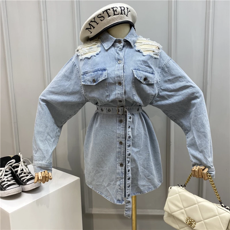 

2020 Vintage Belted Denim Jacket Women with Front Metal Button Patched Pocket Overcoats Hole new Denim coat spring NZY112