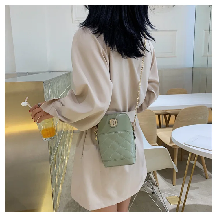 

Linger Baggage Baggage Girls Westernized Slant Baggage Girls New Trendy Single Shoulder Chain Texture Mobile Baggage