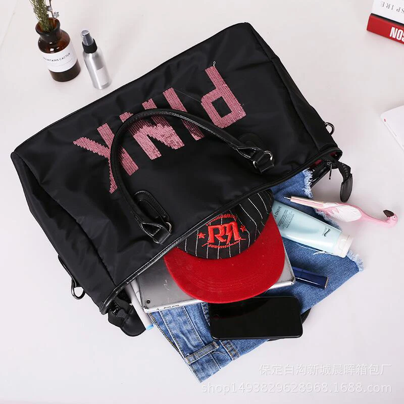 Рисунок 4 - Розовые вместительные женские сумки-мессенджеры