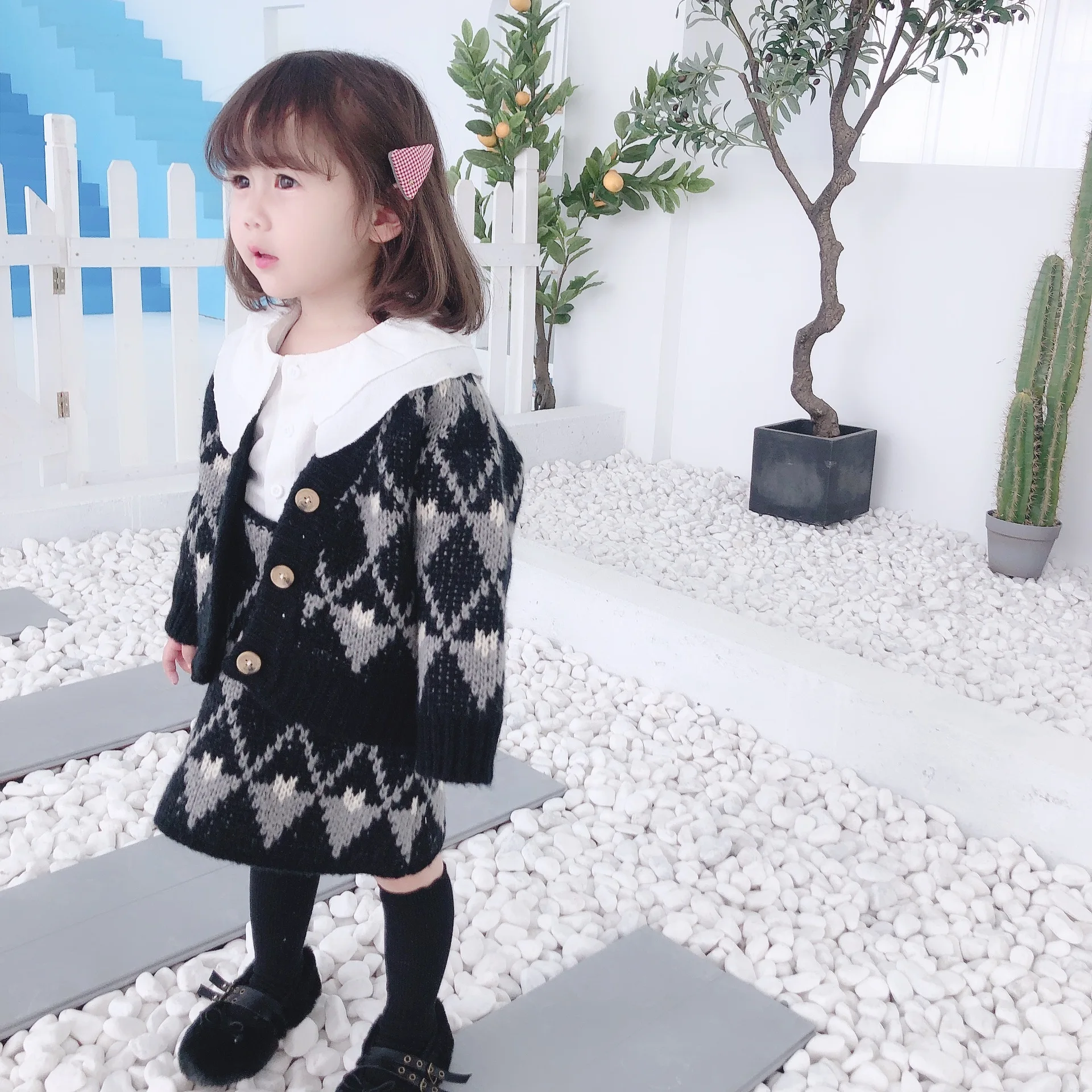 Autumn Winter Fashion Plaid Sweater And Woolen Yarn Knitted Skirt 2pcs Suits For Girls Fashion Cardigan Clothes Sets