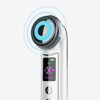 

Water replenishment into the beauty machine