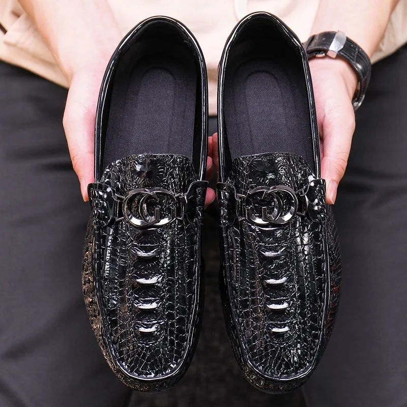 

Men Formal Loafers Shoes Men Oxford Leather Dress Shoes Fashion Business Men Black Leather Shoes Pointed Wedding Shoes loafers