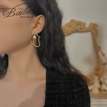 Badu 2021 nuovo orecchino di goccia in oro opaco geometrico Vintage per le donne dichiarazione di moda ciondola l'orecchino tendenza orecchini gioielli