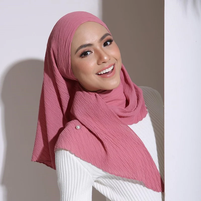 

Malaysia Indonesian Style Scarf Hijab For Women Muslim Willow Leaf Crinkle Chiffon Long Shawl Wrap Monochrome Wrinkled Headscarf