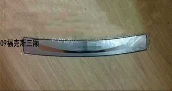 

stainless steel Protective Pad On The Rear Trunk Trim Lid Threshold rear door sill For Ford Focus 2009-2011 Sedan version