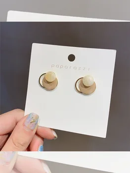 

GIRL'S Heart Good Collocation Simple Earrings Ear Stud South Korea Spring and Summer Color Phnom Penh Retro Elegant Ear Stud