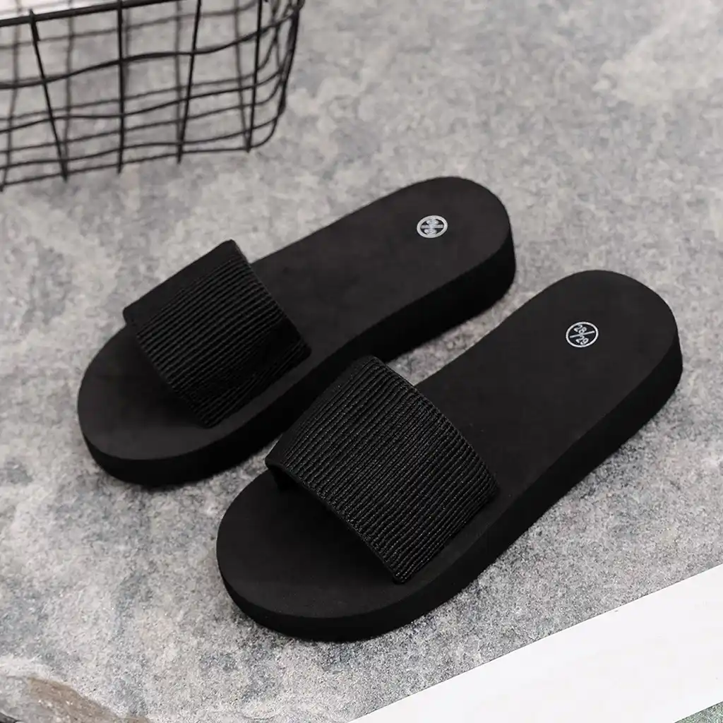 kids black flip flops