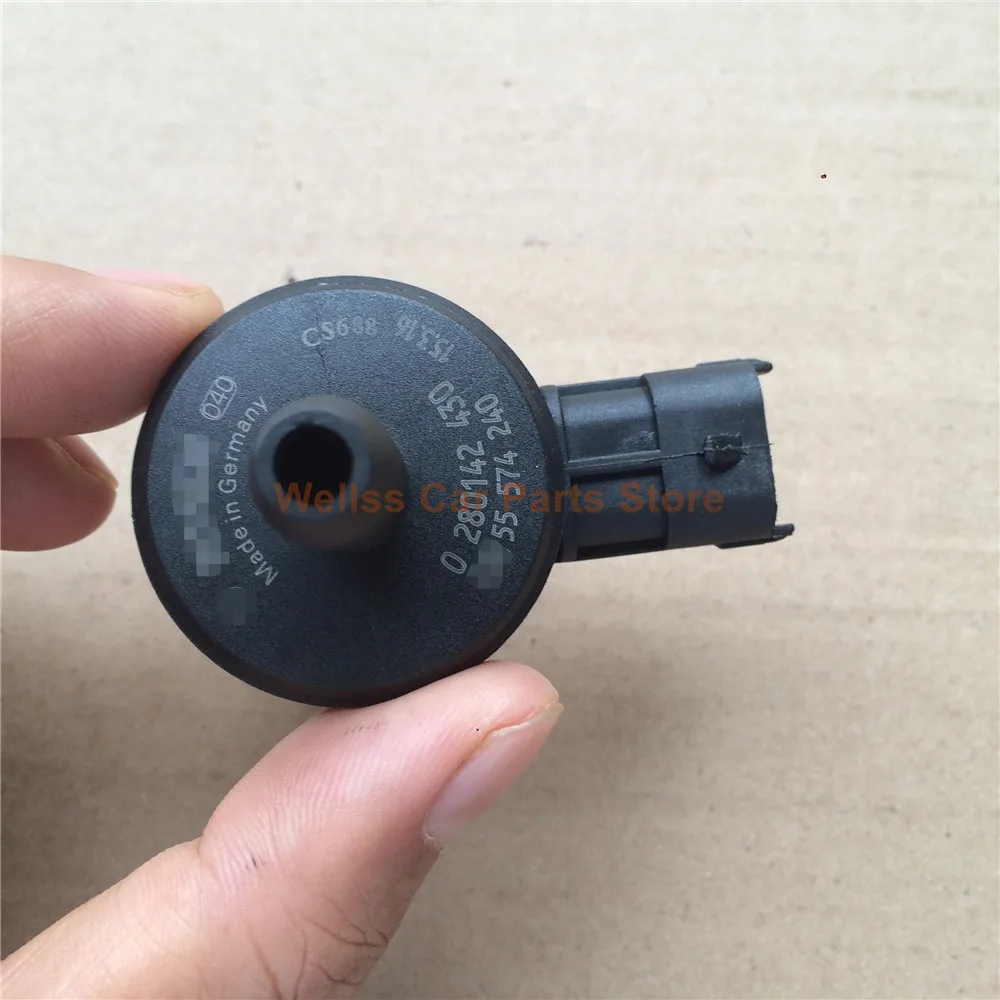 Vacuum Valve Solenoid Original VACUUM VALVE Canister Purge Solenoid Valve for Chevrolet Cruze Opel Astra Corsa Insignia 0280142430 55574240