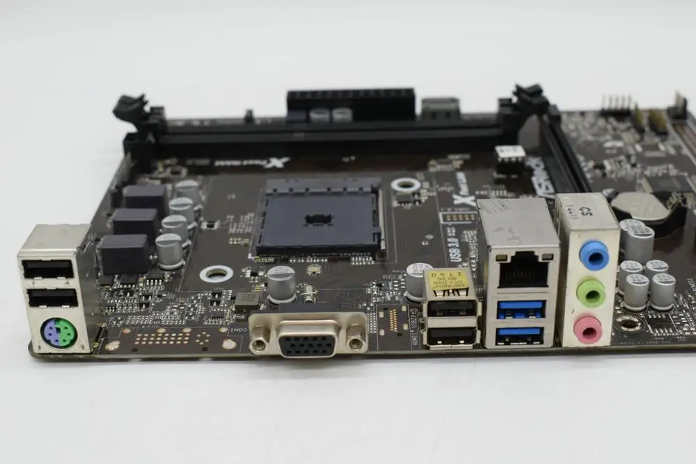 Для оригинальной б/у материнской платы ASRock AM1B M DDR3 AM1|Материнские платы| |