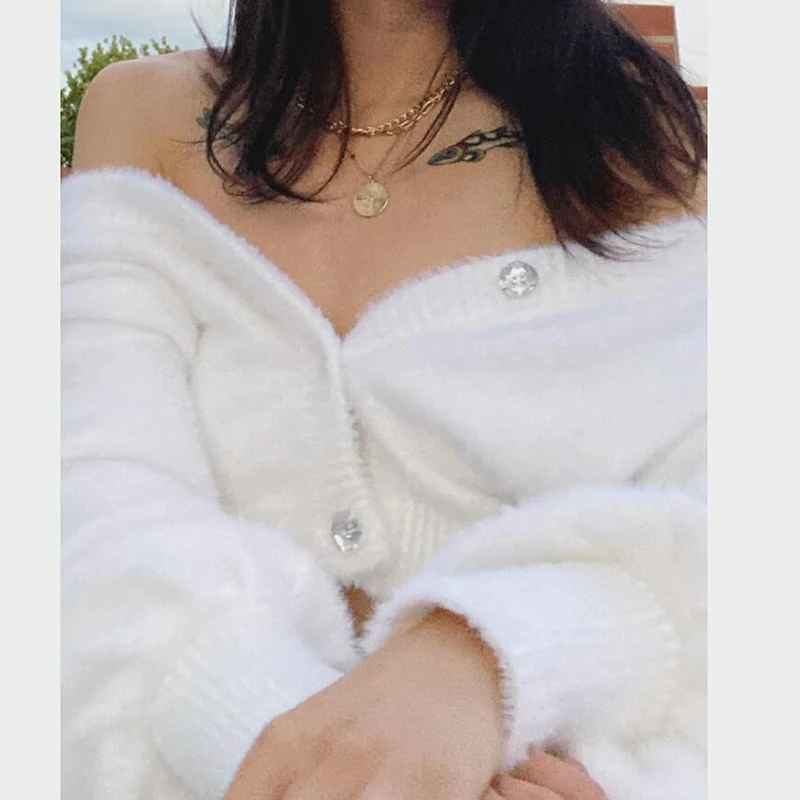 Two piece set women 2020 spring and summer new mohair sweater women's cardigan thick plush white diamond button coat top costume |