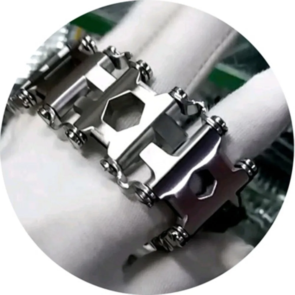 9-12275768348_1914857306