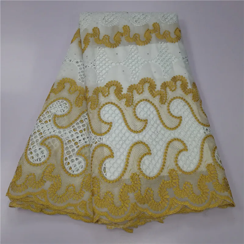 Еще Летающая белая и золотая швейцарская сухая хлопковая кружевная ткань горячая Распродажа siwss вуаль кружева в швейцарской нигерийской кружевной ткани 5 ярдов/Лот