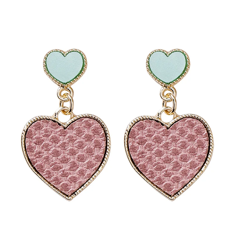 12381169562_1401670587