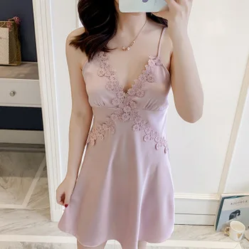 

HaloSweet 2020 New Lace V-neck Nightdress Sexy Lingerie Nightgowns Sleepwear Women Sleeveless Nightwear Silk Nightshirt