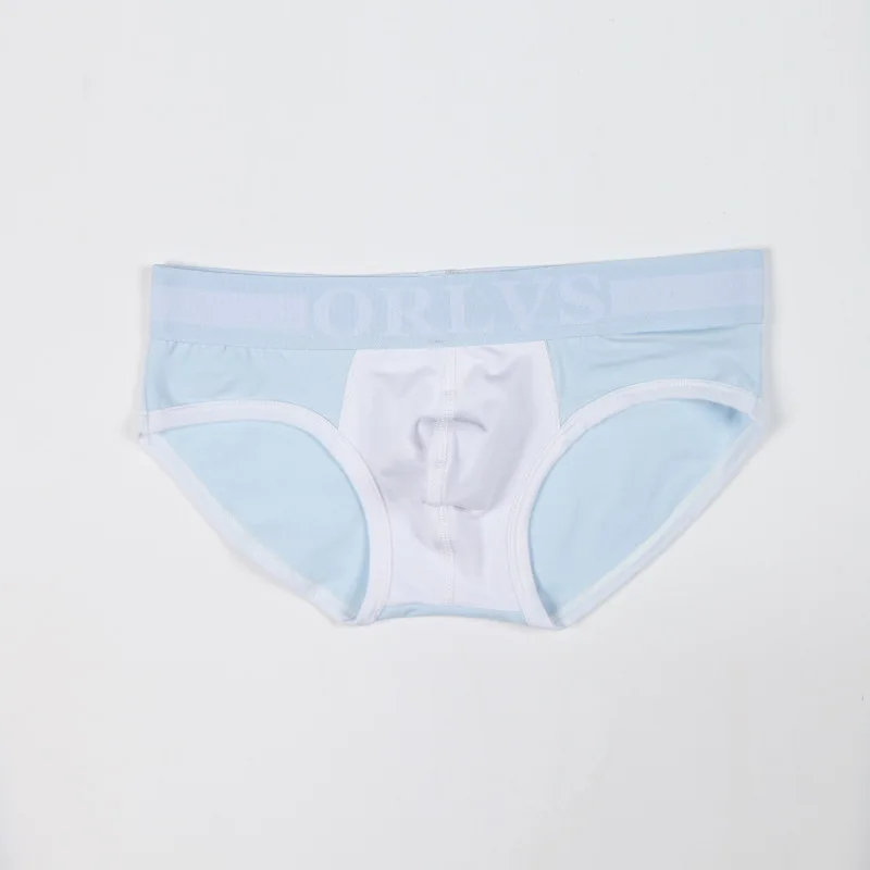 4524581945_1127678083