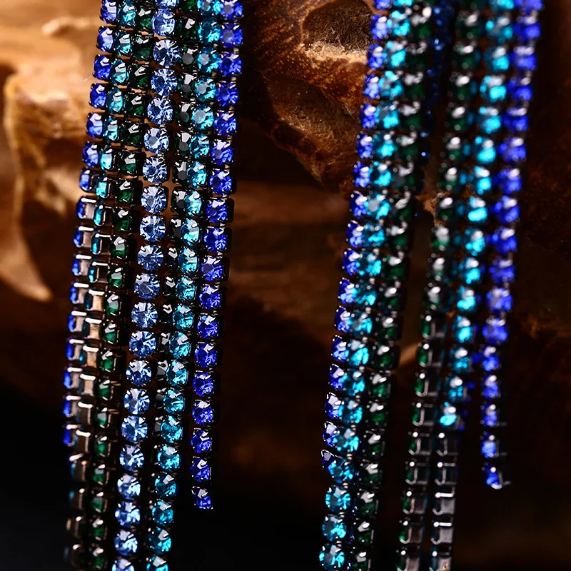 Модные Преувеличенные темпераментные серьги с кристаллами и кисточками для ночного клуба, эффектные серьги для женщин, длинные серьги