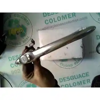 

2187557 handle Outer Front Right Alfa Romeo 156 (116) Alfa Romeo Alfa 156 1.9 Jtd 16v Distinctive