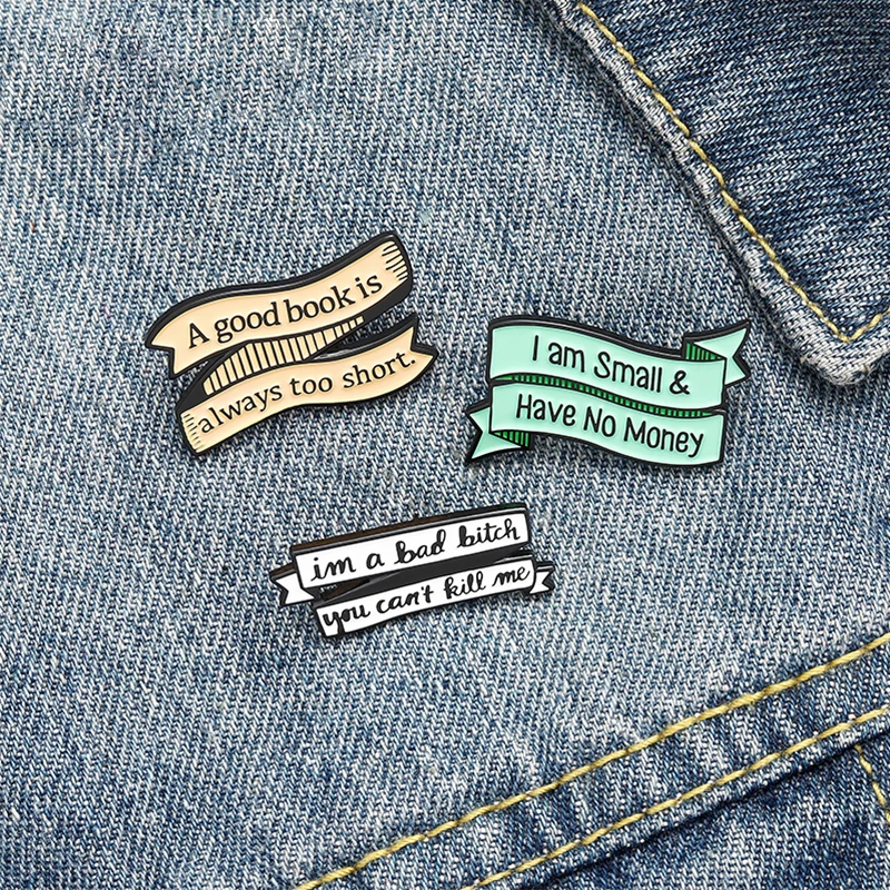 QIHE-QH-Gioielli-Divertente-Banner-Smalto-Risvolto-Spilli-I-m-Piccolo-e-Non-Money-Spille-Distintivi (3)