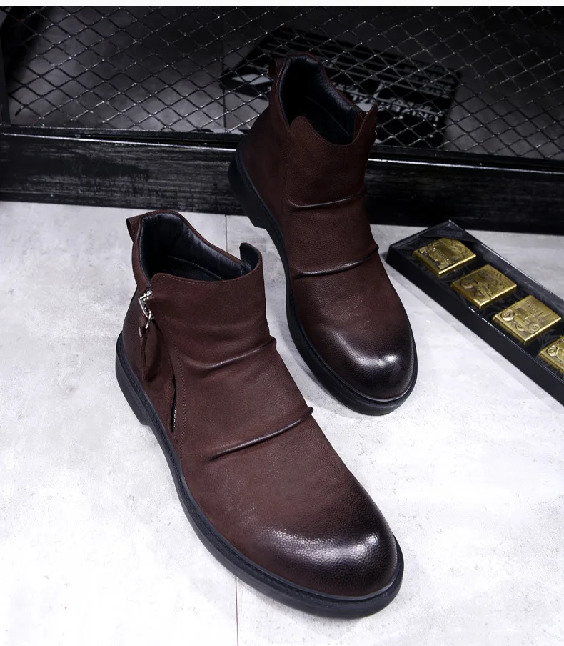 4833538079_2071457726