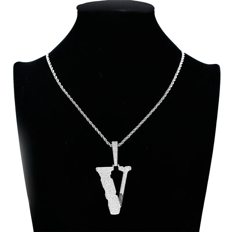 12174655894_1556530377