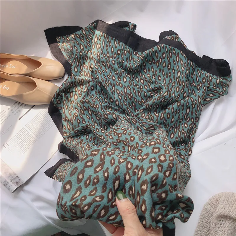 Новые хлопковые маленькие леопардовые шарфы, шали, красивые высококачественные длинные леопардовые хиджабы, шарф, 10 шт./лот