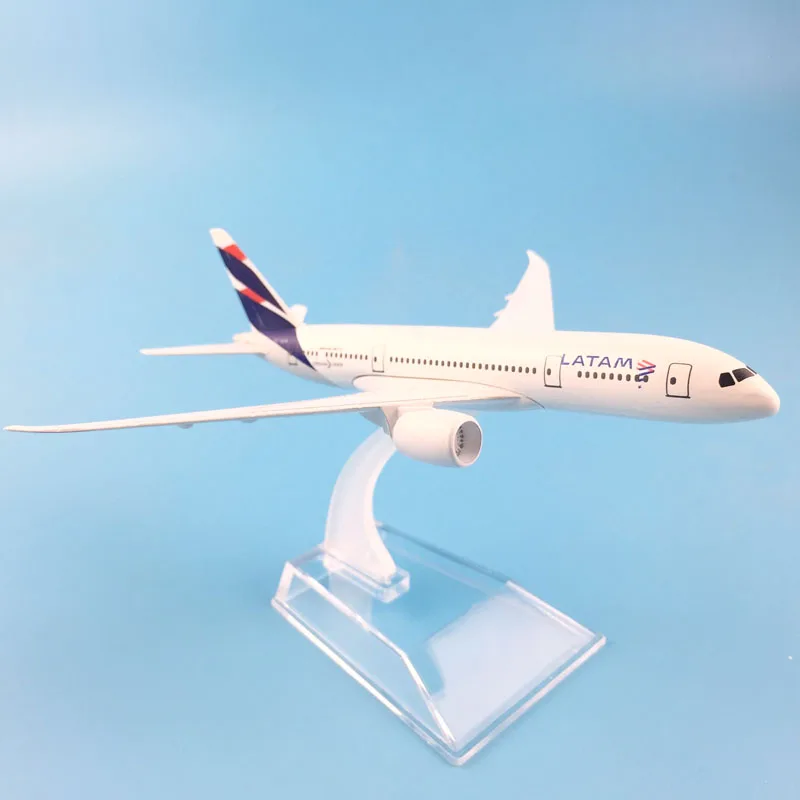 Авиалайнер 16 см BOEING787 LATAM AIRWAYS модель самолета Модель игрушки для детей самолет для рождественских игрушек орнамент