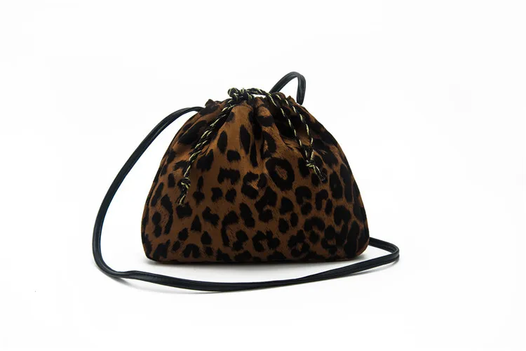 Горячая Распродажа, модный дизайнерский женский клатч с леопардовым принтом, складная маленькая сумка на плечо, Брендовая женская сумочка-клатч