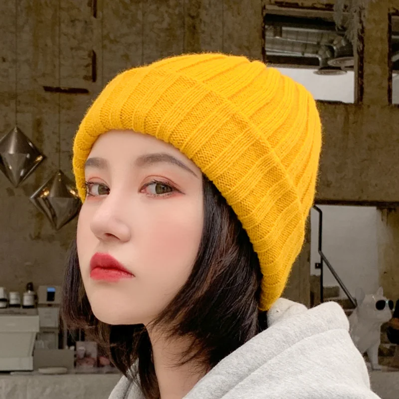 Женская однотонная Повседневная теплая вязаная шапка Skullies Beanies шапки бини женский корейский стиль Элегантный Красивая осенне-зимняя модная шапка