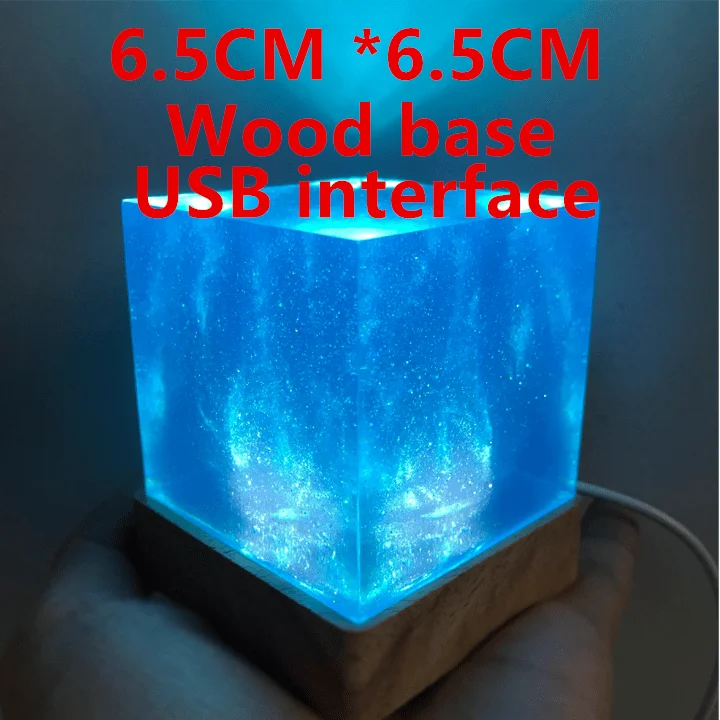 Marvel Loki Cosmic Cube cosplay Prop Светящиеся Кубики креативный пульт дистанционного управления Статуэтка куклы игрушки Коллекционная модель игрушки подарок - Цвет: 6.5CM Wood base