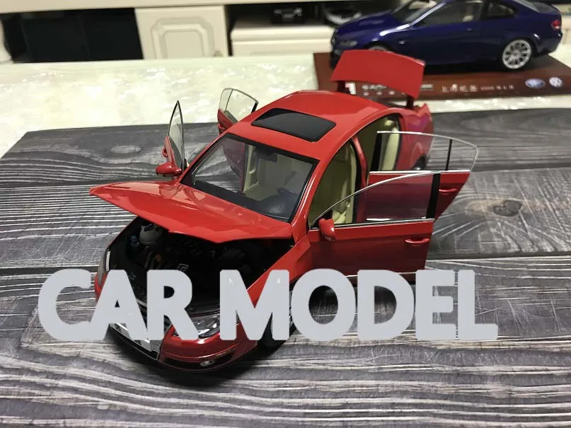 1:18 Масштаб сплав игрушечный транспорт Magotan PASSAT B6 красный автомобиль модель детская Игрушечная машина Оригинальные подлинные детские игрушки