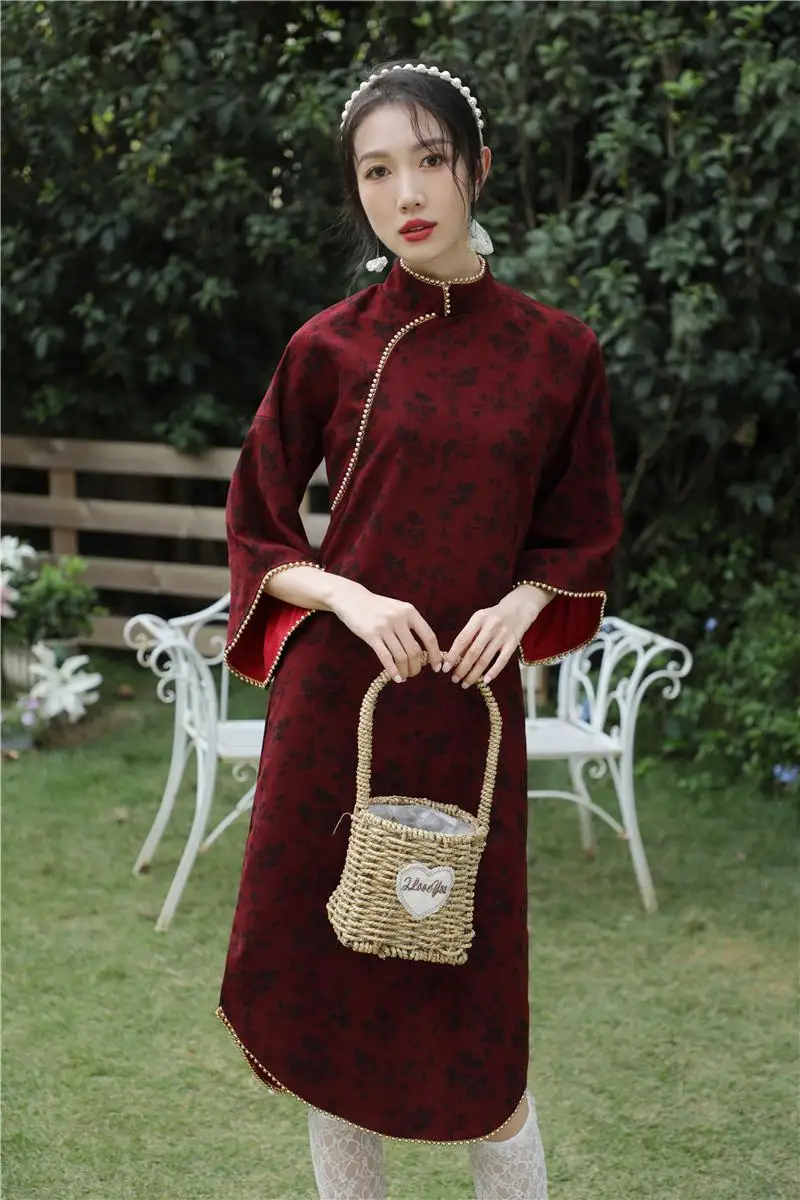 Chinese style dress red printing qipao qiu dong modified dress of the republic of China