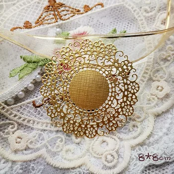 

Doily Metal Cutting Dies Stencils for DIY Scrapbooking Decorative Embossing Paper Card Making Craft